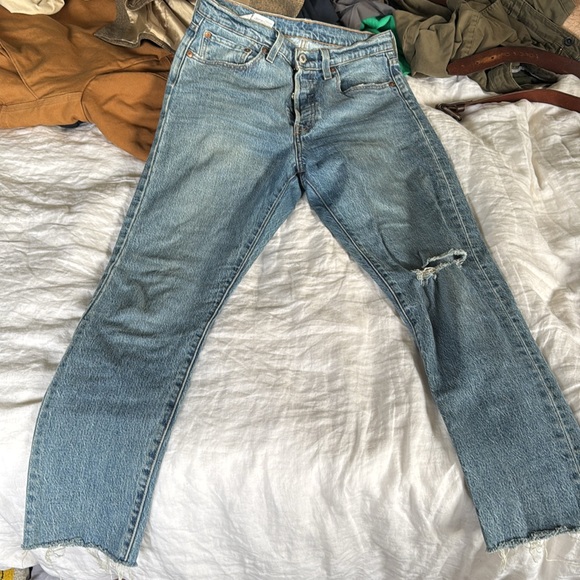 Levi’s 501 skinny ripped jean - Picture 2 of 8